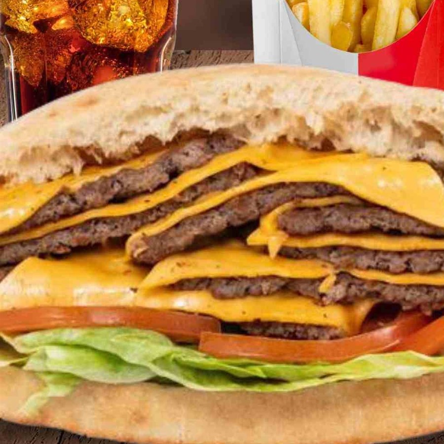 Burger, frites et boisson préparés chez Okebab